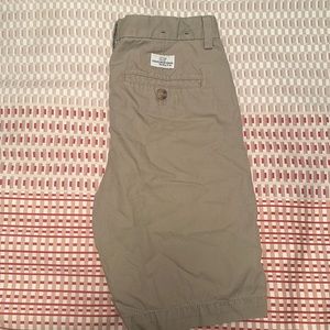 boys vineyard vines breaker khaki shorts size 12